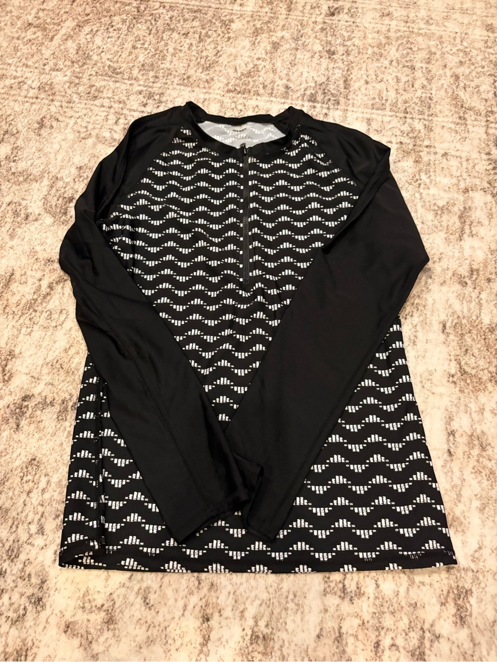 Old Navy Black Long-Sleeve Swim rash guard with White Wave Print